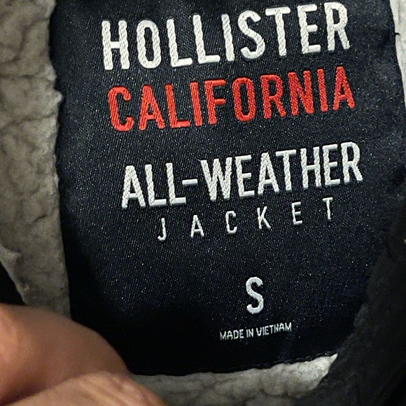 Hollister California All Weather Jacket - Black Sherpa Lining -Size S - Picture 7 of 8